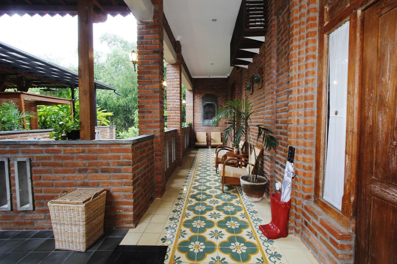 Joglo Mandapa Boutique Hotel Jarakan Exterior foto