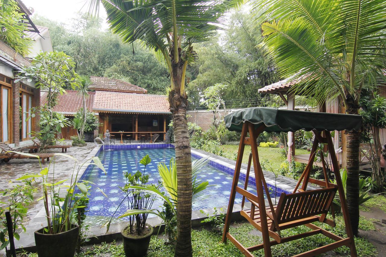 Joglo Mandapa Boutique Hotel Jarakan Exterior foto
